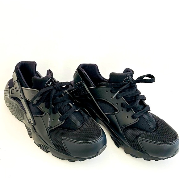 All black Nike Huarache Run - Picture 2 of 4